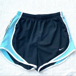 Black Nike shorts